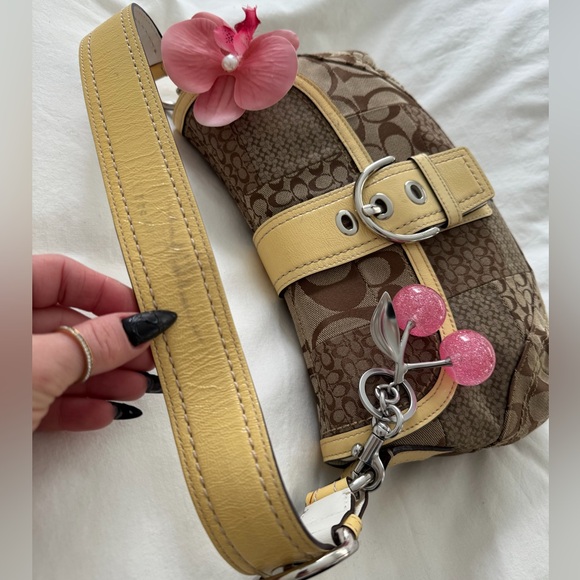 Vintage Coach Patchwork Soho Flap Shoulder Bag - Picture 4 of 9